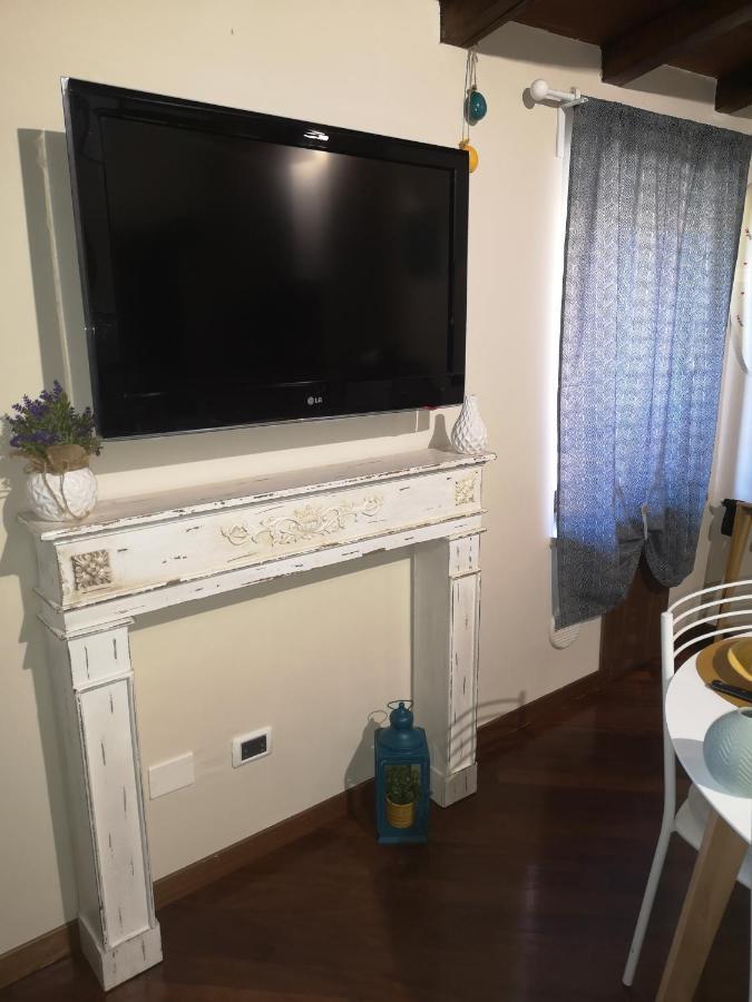 Borgo Fiore House Парма Екстер'єр фото